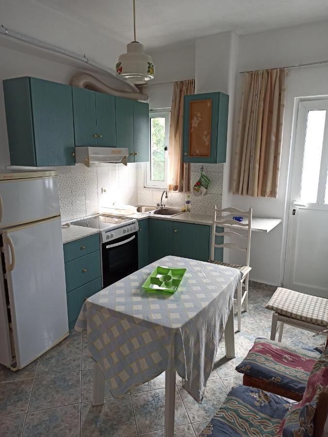 Anastasia - Efthimios Apartments Agios Konstantinos  Buitenkant foto