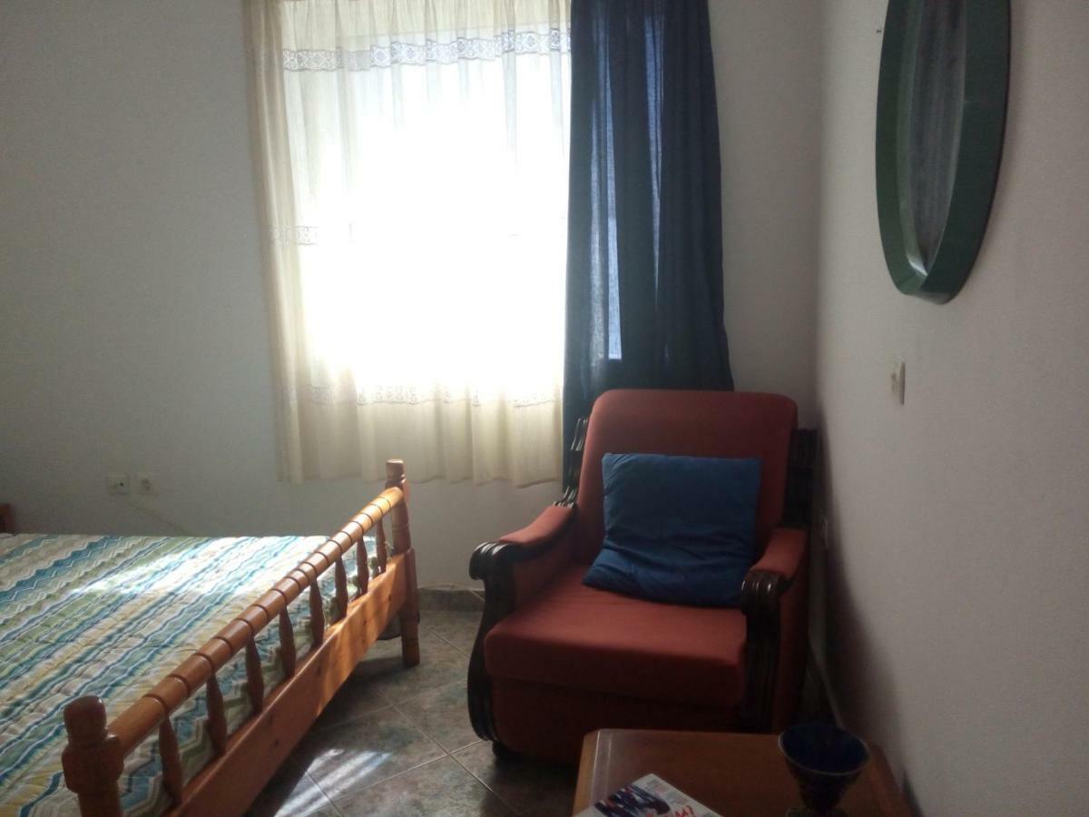 Anastasia - Efthimios Apartments Agios Konstantinos  Buitenkant foto
